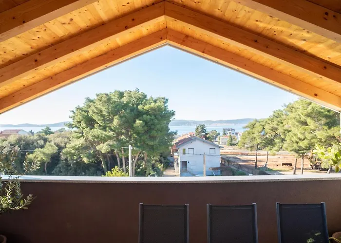 Lavanda شقة بيبينيا