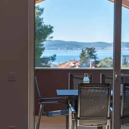 Lavanda Apartman *
