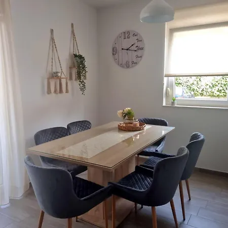 Apartment Lavanda Bibinje